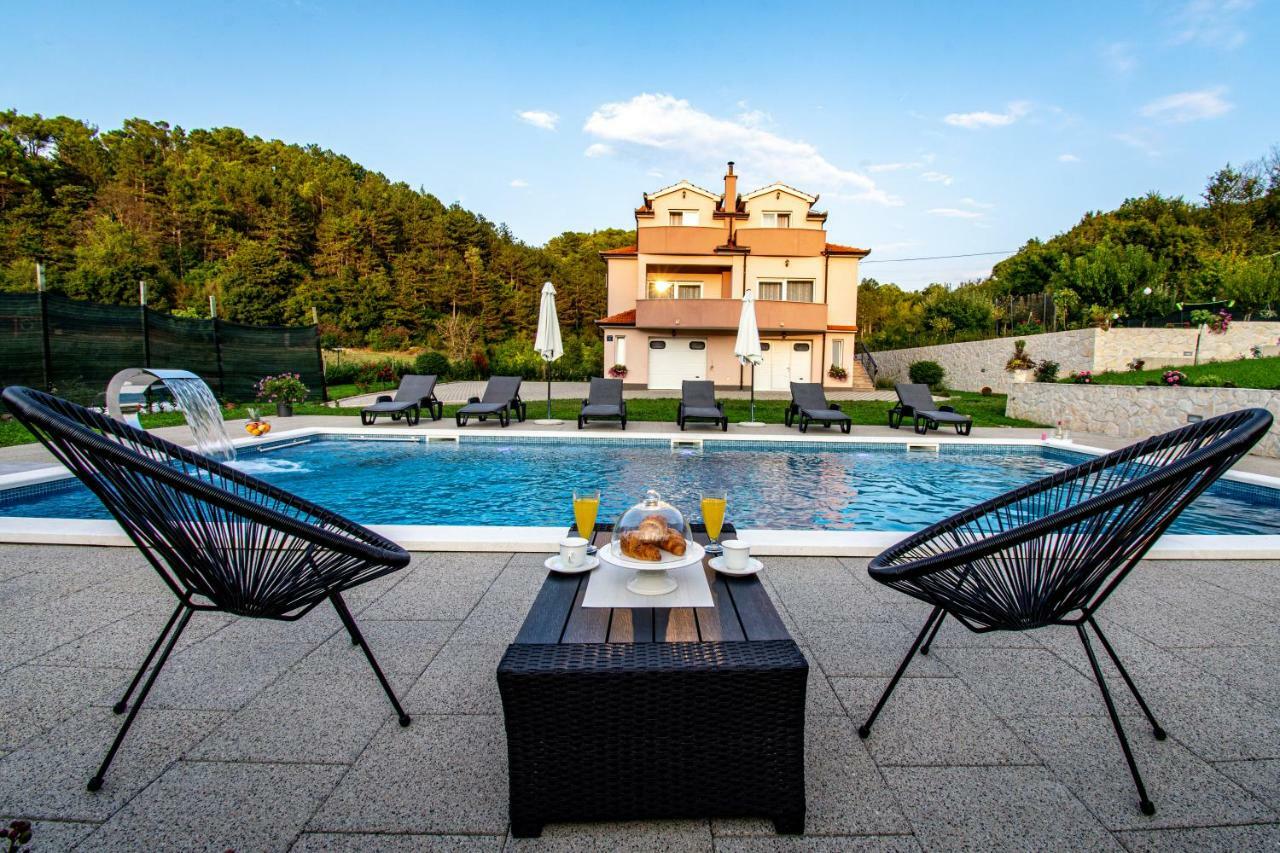 Green Paradise Estate Trilj Exterior photo